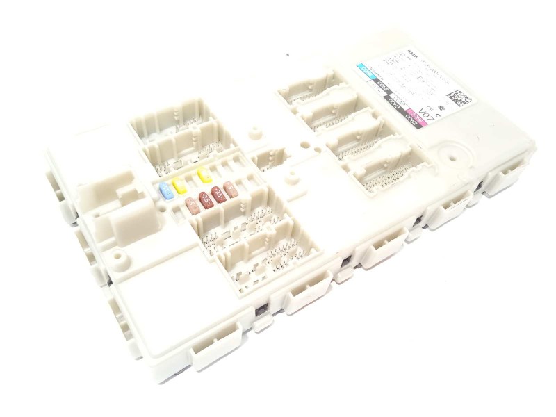Recambio de caja reles / fusibles para bmw serie x3 (g01) m40i referencia OEM IAM 61358801722  