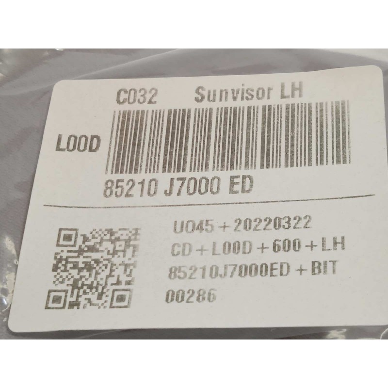 Recambio de parasol izquierdo para kia xceed 1.0 tgdi cat referencia OEM IAM 85210J7000ED  