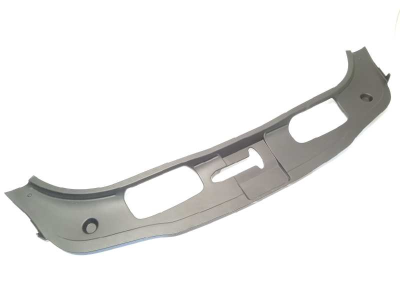 Recambio de embellecedor para porsche panamera 4 s referencia OEM IAM 97050481101  