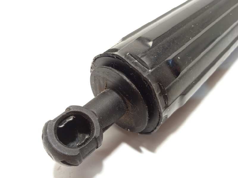 Recambio de amortiguadores maletero / porton para lexus rx (agl20) 450h referencia OEM IAM 6892048030  