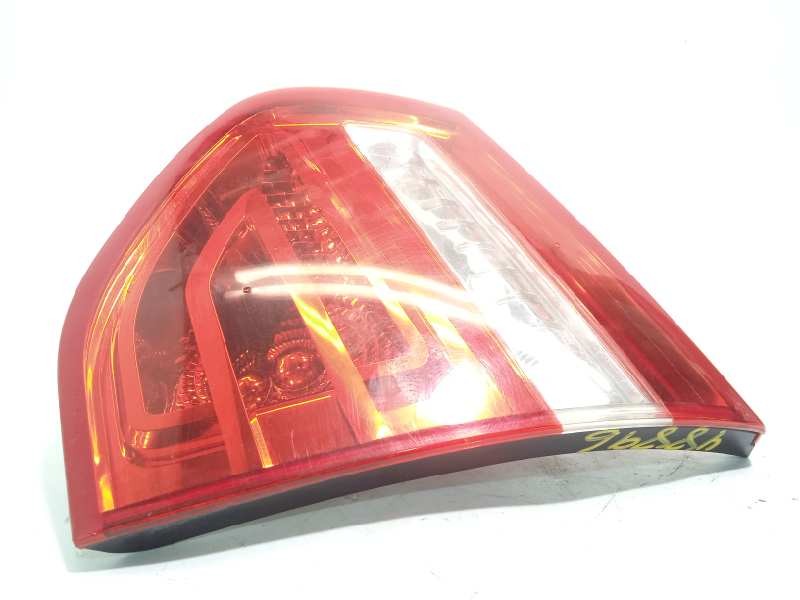 Recambio de piloto trasero derecho interior para citroën c4 picasso sx referencia OEM IAM 9653547677  