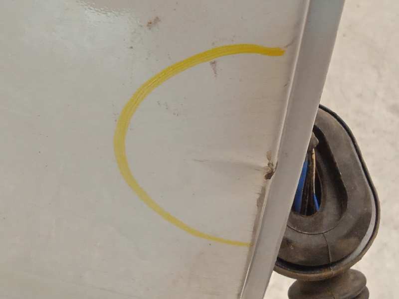 Recambio de puerta trasera derecha para kia carens ( ) basic referencia OEM IAM 77004A4000  