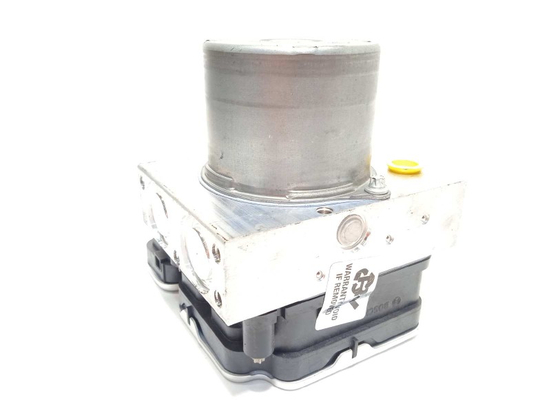 Recambio de abs para toyota yaris cross 1.5 hybrid (mxpj10l) referencia OEM IAM 445400D861 0265957151 970400