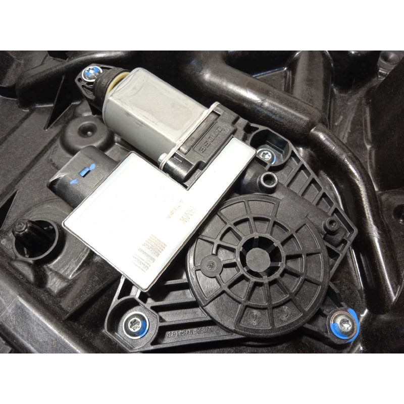 Recambio de elevalunas trasero izquierdo para bmw serie x3 (g01) m40i referencia OEM IAM 7393459  7457251