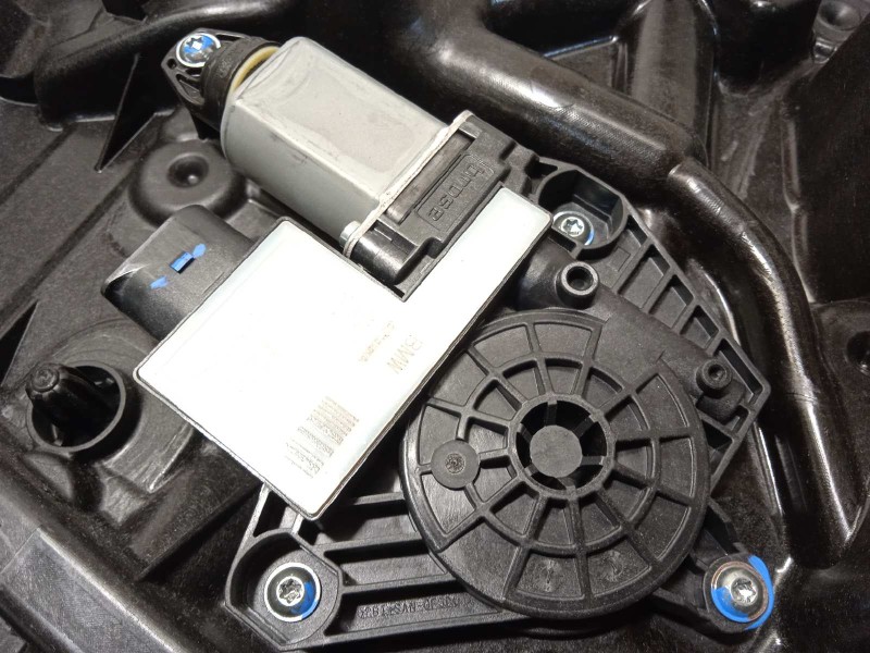 Recambio de elevalunas trasero izquierdo para bmw serie x3 (g01) m40i referencia OEM IAM 7393459  7457251