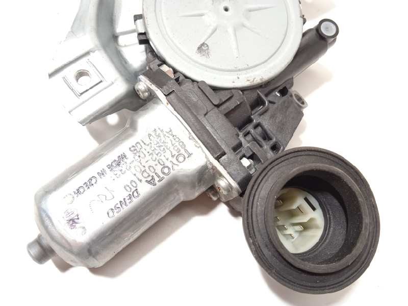 Recambio de elevalunas delantero derecho para toyota yaris hybrid feel! referencia OEM IAM 857100D100  973582101