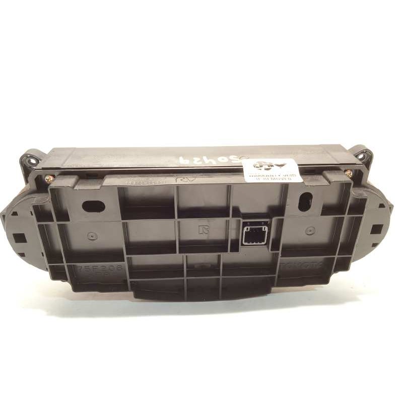 Recambio de mando climatizador para toyota yaris hybrid feel! referencia OEM IAM 559000D800  