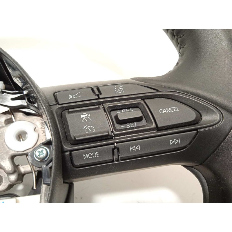 Recambio de volante para toyota yaris cross 1.5 hybrid (mxpj10l) referencia OEM IAM 45100K0140C1  