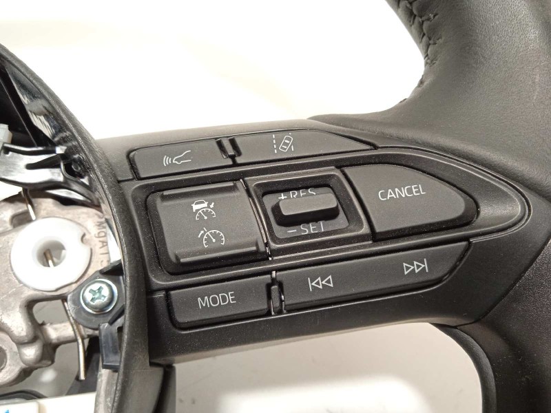 Recambio de volante para toyota yaris cross 1.5 hybrid (mxpj10l) referencia OEM IAM 45100K0140C1  