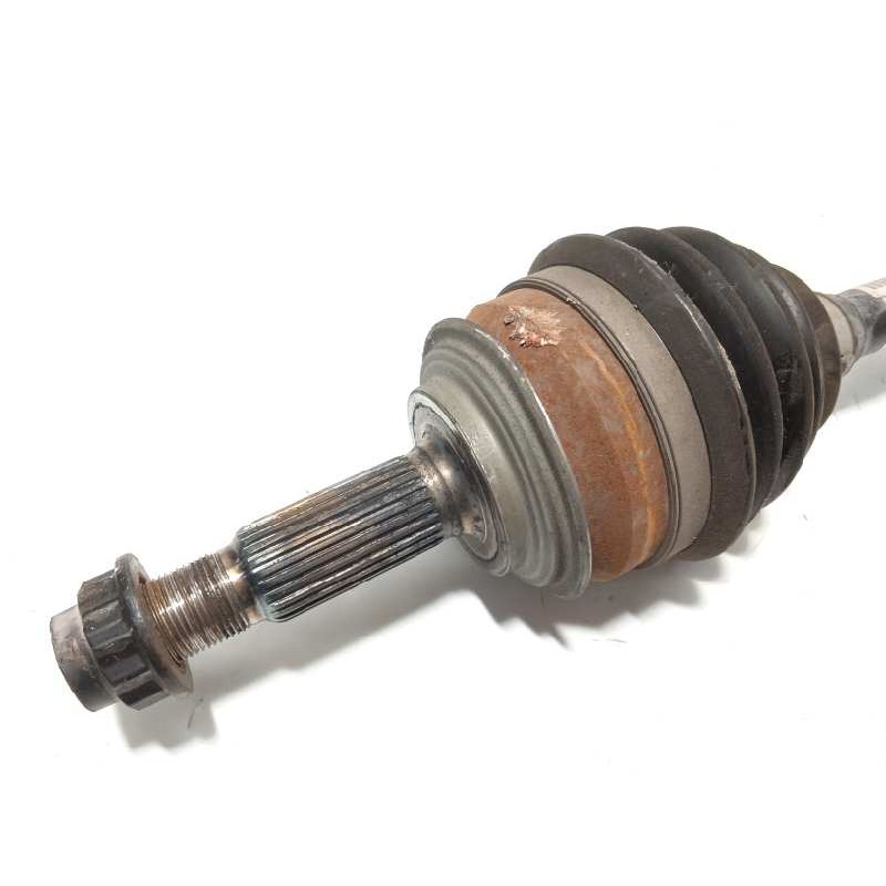 Recambio de transmision delantera izquierda para toyota yaris hybrid feel! referencia OEM IAM 434200D411  