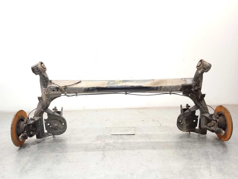 Recambio de puente trasero para renault kangoo 1.5 dci diesel fap referencia OEM IAM 555118632R  