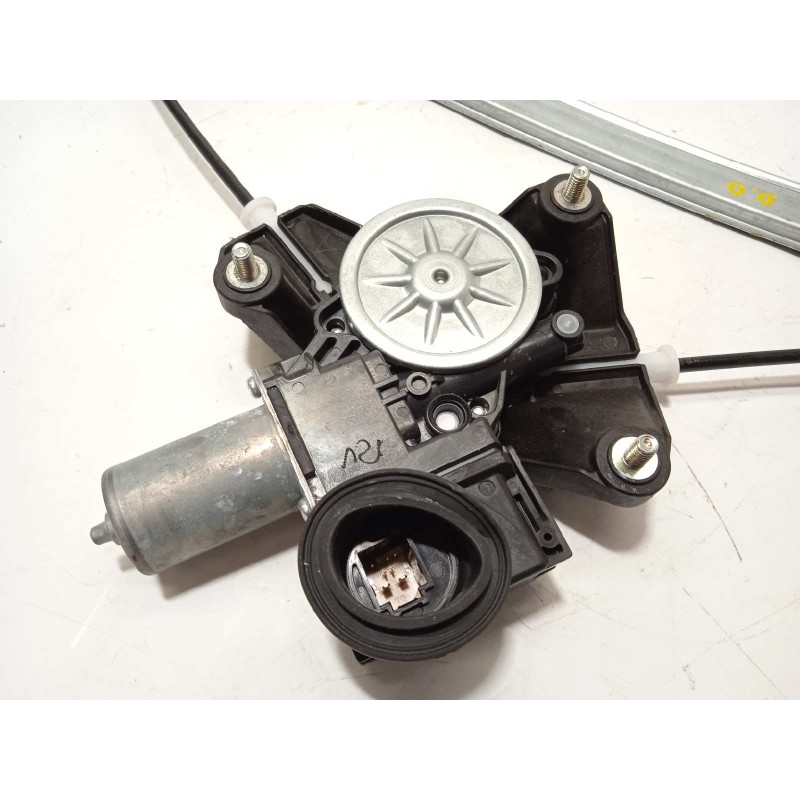 Recambio de elevalunas delantero derecho para toyota yaris cross 1.5 hybrid (mxpj10l) referencia OEM IAM 857100D540  0620206771