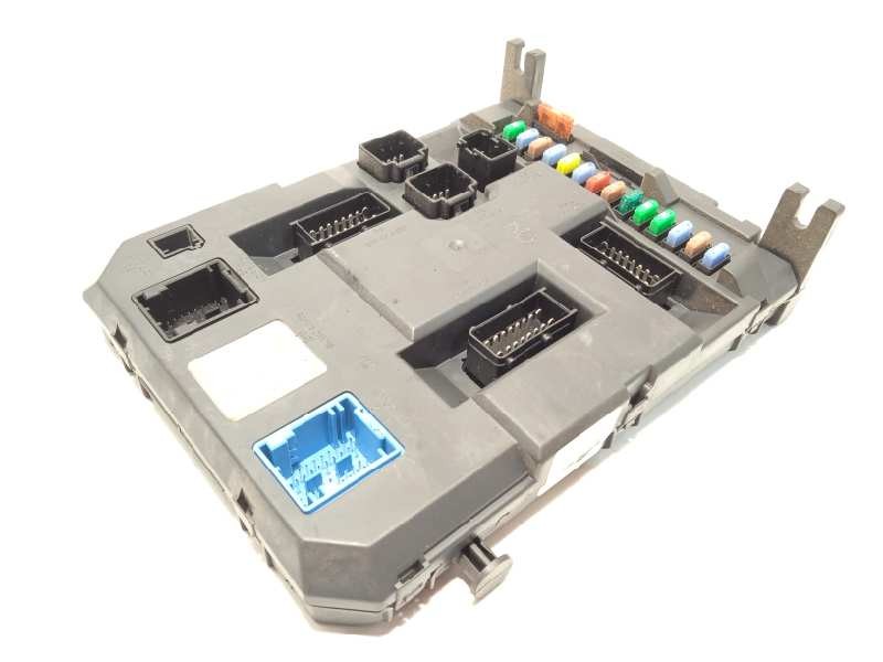 CAJA RELES / FUSIBLES 9664983080 