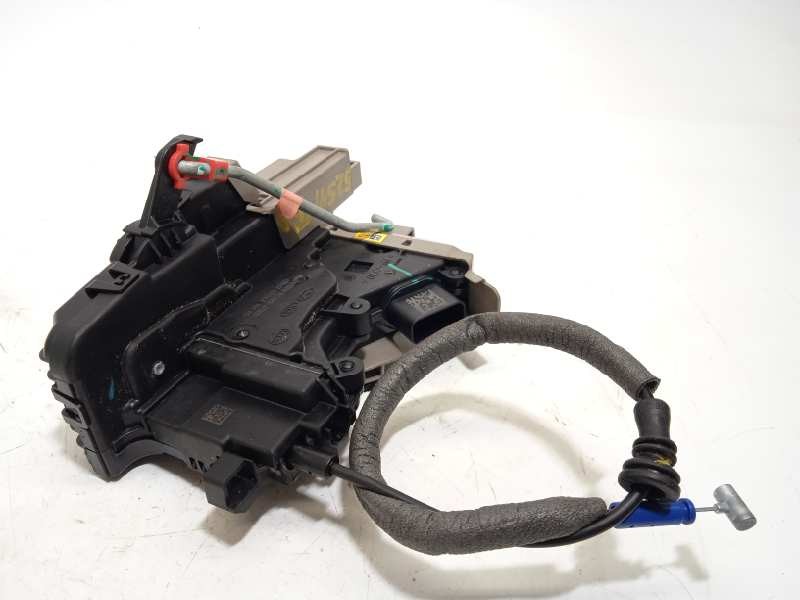 Recambio de cerradura puerta trasera derecha para kia xceed 1.0 tgdi cat referencia OEM IAM 81420J7300  