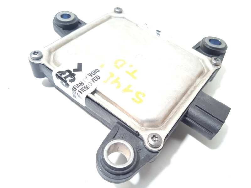 Recambio de modulo electronico para lexus rx (agl20) 450h referencia OEM IAM 8816248060  