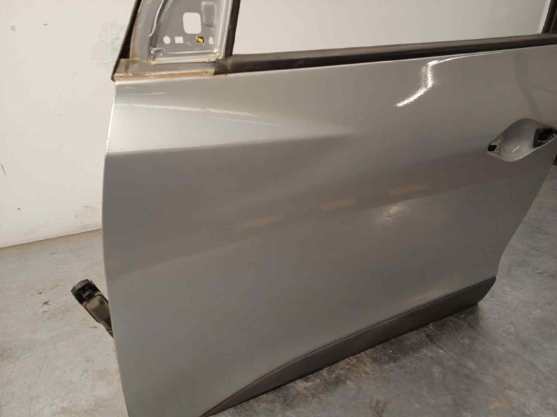 Recambio de puerta delantera izquierda para hyundai ix35 1.7 crdi cat referencia OEM IAM 760032Y011  