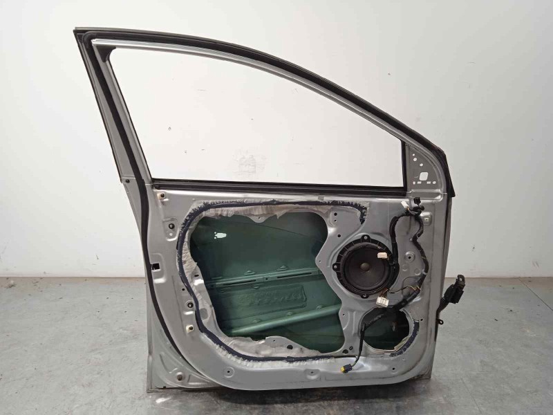 Recambio de puerta delantera izquierda para hyundai ix35 1.7 crdi cat referencia OEM IAM 760032Y011  