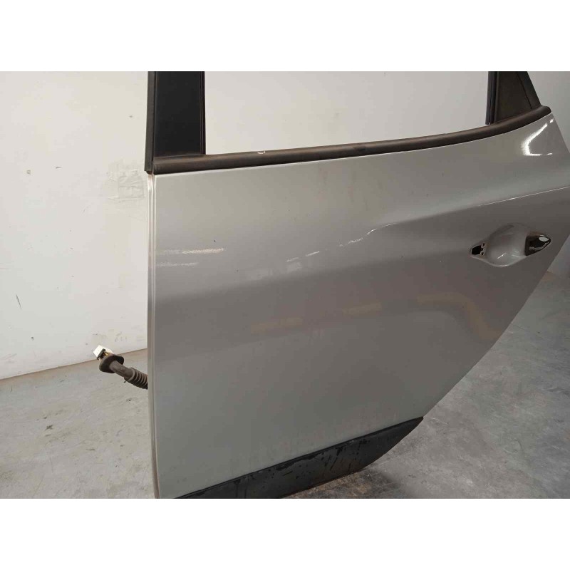 Recambio de puerta trasera izquierda para hyundai ix35 1.7 crdi cat referencia OEM IAM 770032Y011  