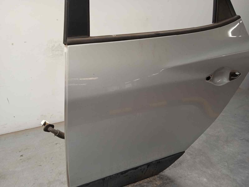 Recambio de puerta trasera izquierda para hyundai ix35 1.7 crdi cat referencia OEM IAM 770032Y011  