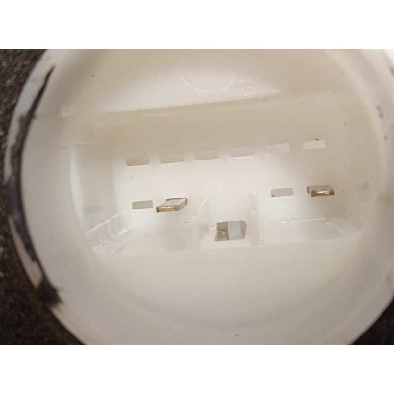 Recambio de cerradura puerta trasera derecha para suzuki swift berlina (mz) 1.3 referencia OEM IAM 8230162J20  