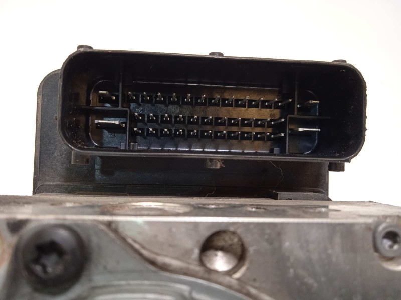 Recambio de abs para hyundai ix35 1.7 crdi cat referencia OEM IAM 589202Y620 BE6003O05 80BH60130101