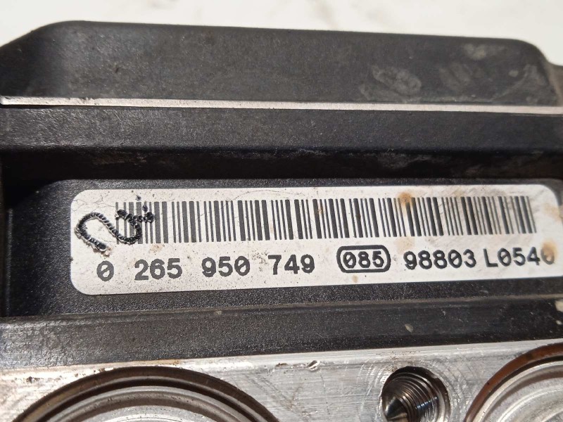 Recambio de abs para toyota avensis cross sport (t27) active referencia OEM IAM 4454005071 0265950749 0265235406