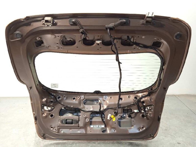 Recambio de porton trasero para kia xceed 1.0 tgdi cat referencia OEM IAM 73700J7810  