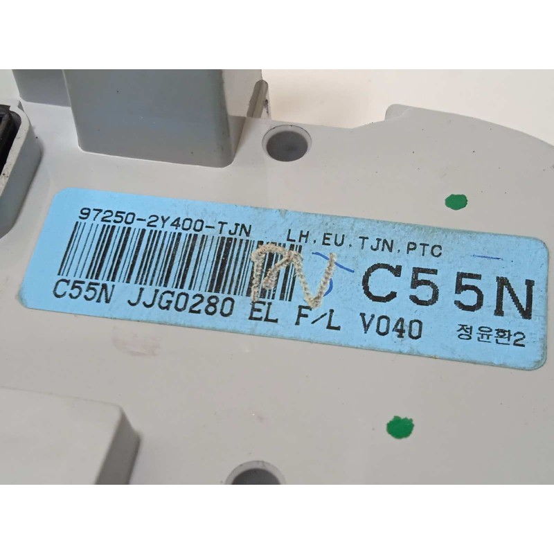 Recambio de mando climatizador para hyundai ix35 1.7 crdi cat referencia OEM IAM 972502Y400TJN  972502Y400