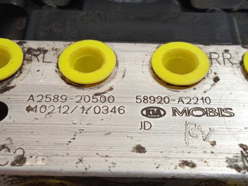 Recambio de abs para kia pro_cee´d ( ) 1.4 cat referencia OEM IAM 58920A2210 6158945200 A258920500