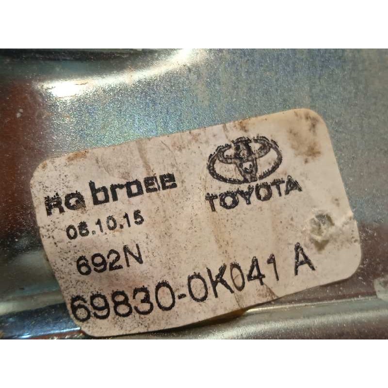 Recambio de elevalunas trasero derecho para toyota hilux (kun) referencia OEM IAM 698300K041  857200K020