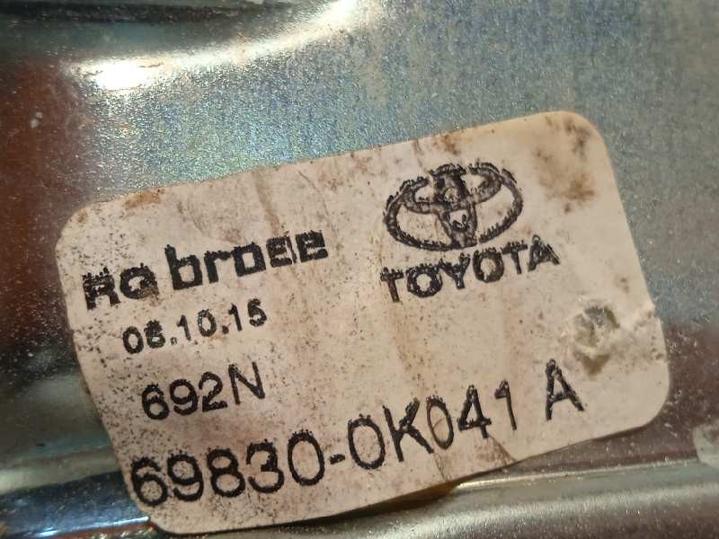 Recambio de elevalunas trasero derecho para toyota hilux (kun) referencia OEM IAM 698300K041  857200K020