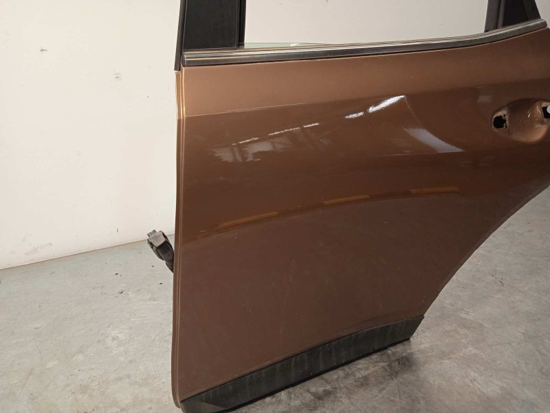Recambio de puerta trasera izquierda para kia xceed 1.0 tgdi cat referencia OEM IAM 77003J7800  