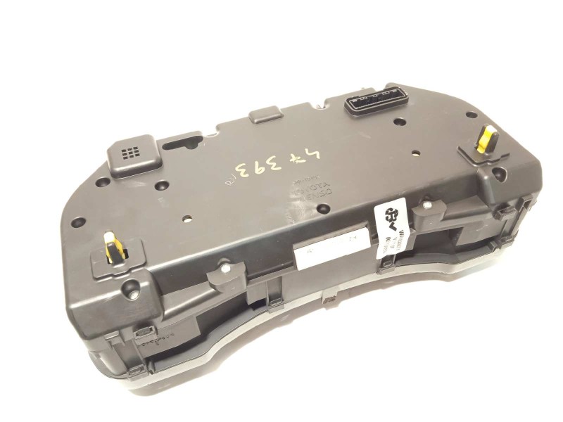 Recambio de cuadro instrumentos para toyota avensis cross sport (t27) active referencia OEM IAM 8380005K20  MB2574406797