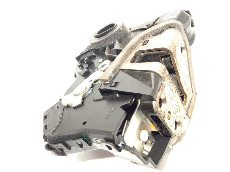 Recambio de cerradura puerta delantera derecha para toyota hilux (kun) referencia OEM IAM 690300K230  