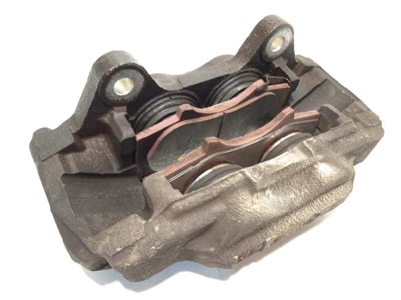 Recambio de pinza freno delantera derecha para toyota hilux (kun) referencia OEM IAM 4773071010  