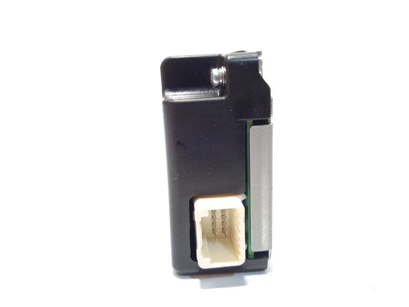 Recambio de modulo electronico para toyota yaris cross 1.5 hybrid (mxpj10l) referencia OEM IAM 897B00D010  