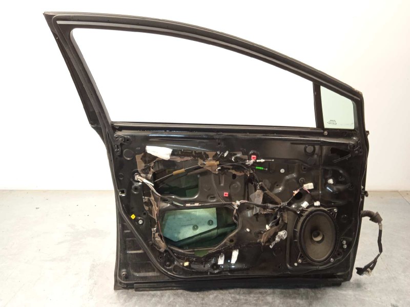 Recambio de puerta delantera izquierda para toyota avensis cross sport (t27) active referencia OEM IAM 6700205070  