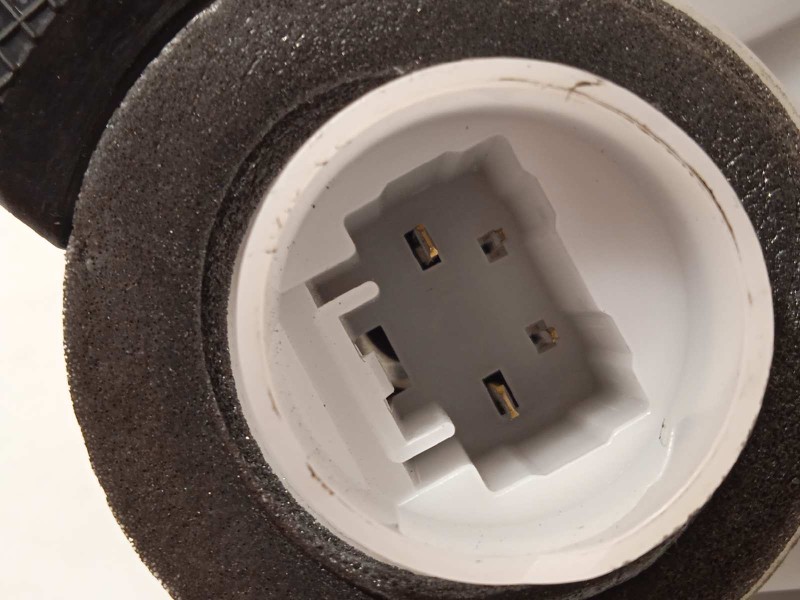 Recambio de cerradura puerta trasera derecha para toyota yaris cross 1.5 hybrid (mxpj10l) referencia OEM IAM 69050K0030  