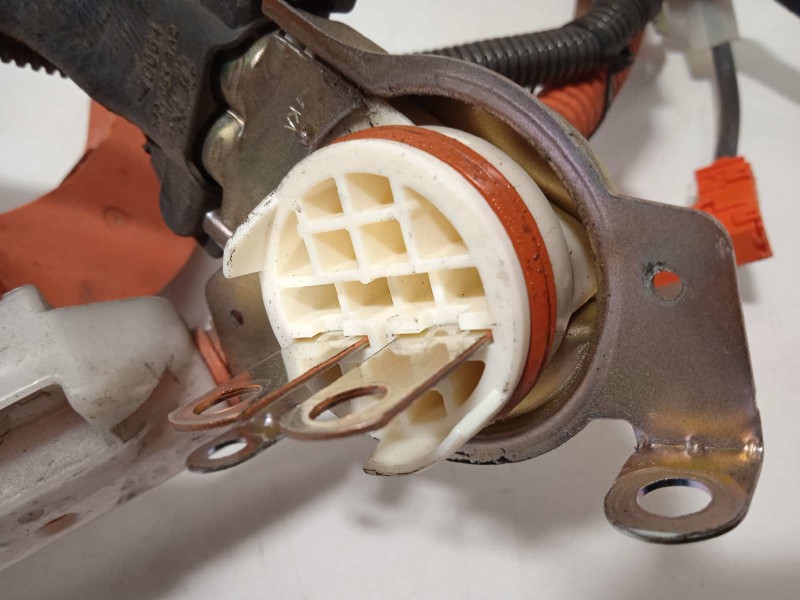 Recambio de modulo electronico para toyota auris 1.8 16v (híbrido) referencia OEM IAM 8216402030  