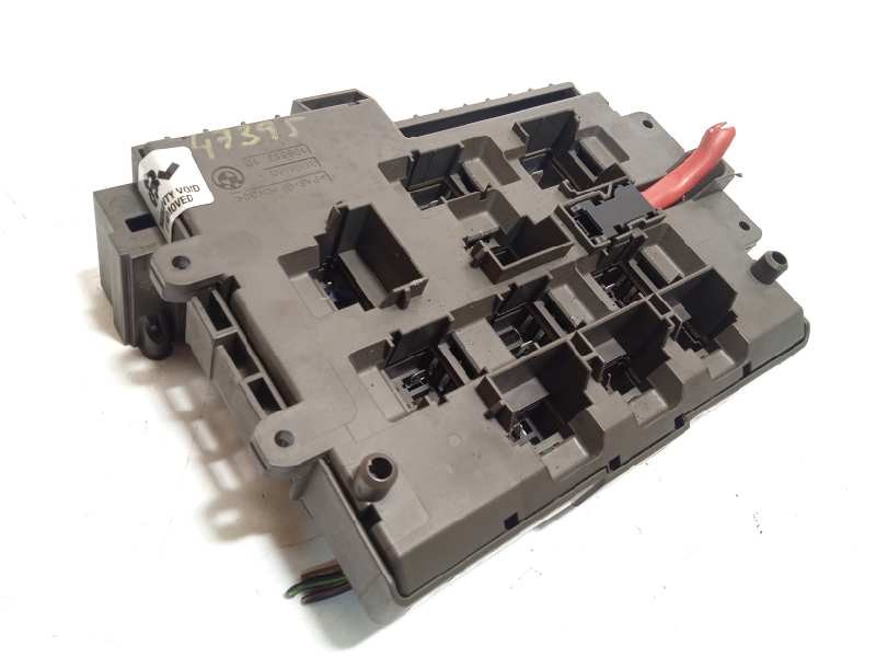 Recambio de caja reles / fusibles para bmw serie 1 berlina (e81/e87) 118d referencia OEM IAM 9119445  