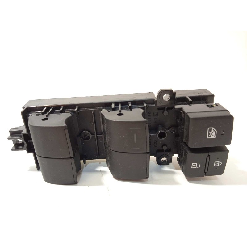 Recambio de mando elevalunas delantero izquierdo para toyota yaris cross 1.5 hybrid (mxpj10l) referencia OEM IAM 840400D020  