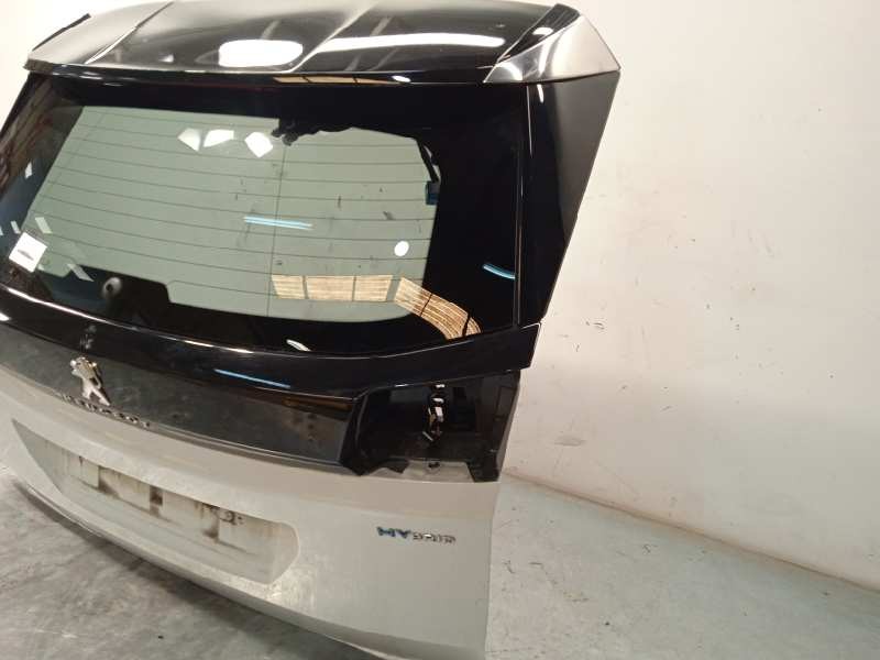 Recambio de porton trasero para peugeot 3008 gt line referencia OEM IAM 1617409680  