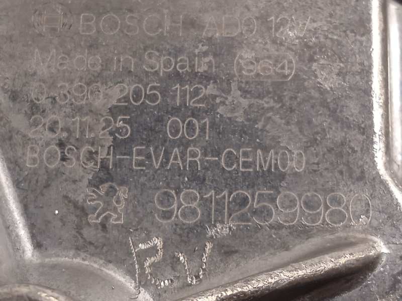 Recambio de motor limpia trasero para peugeot 3008 gt line referencia OEM IAM 9811259980  0390205112