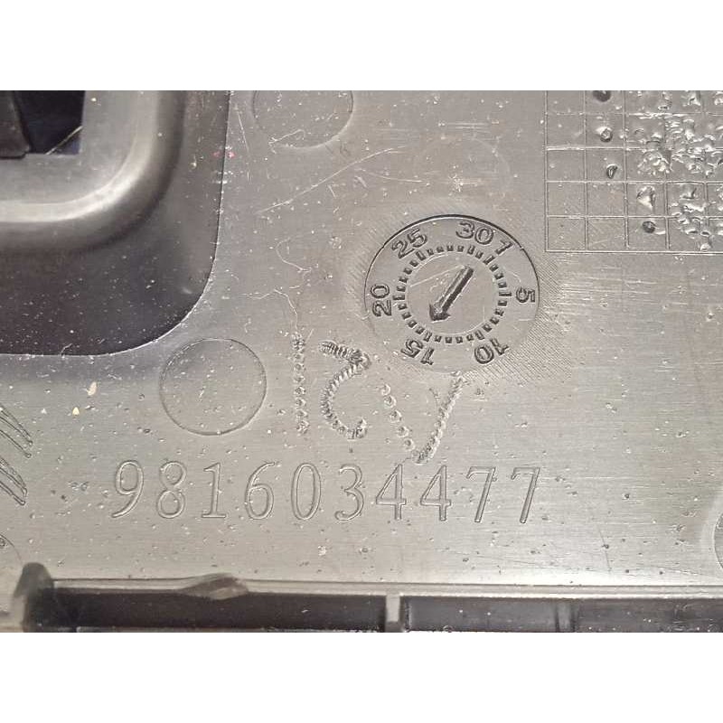 Recambio de mando multifuncion para peugeot 3008 gt line referencia OEM IAM 9810618277 9816034477 9810617677