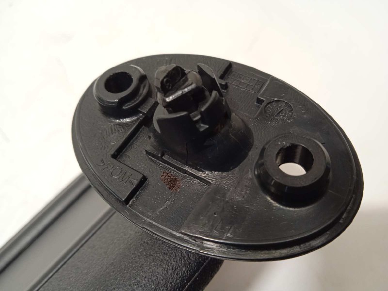 Recambio de parasol izquierdo para toyota yaris cross 1.5 hybrid (mxpj10l) referencia OEM IAM 74320K0100C0  