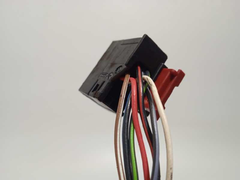 Recambio de retrovisor derecho para audi a3 (8p) 2.0 tdi ambiente referencia OEM IAM 8P1858532G  8P1858532G01C