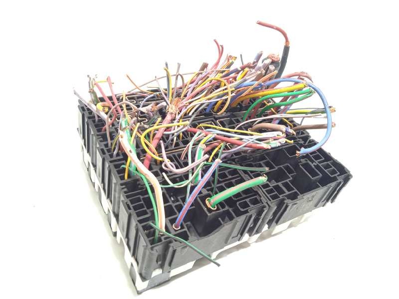 Recambio de caja reles / fusibles para ford ecosport (cr6) 1.0 ecoboost cat referencia OEM IAM NOREF  