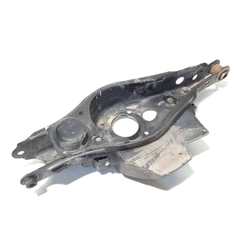 Recambio de brazo suspension inferior trasero derecho para toyota rav 4 advance hybrid referencia OEM IAM 4873042040  