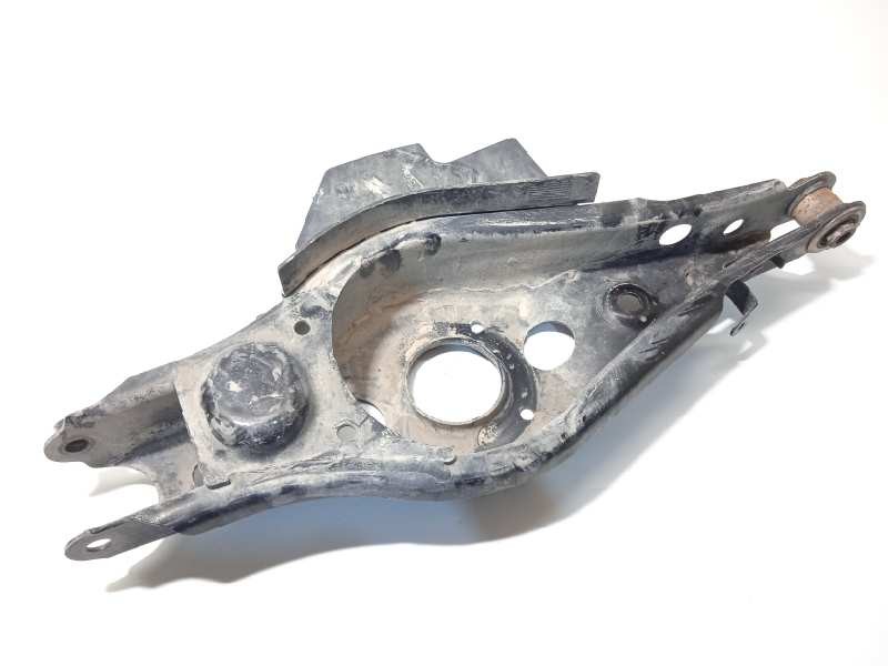 Recambio de brazo suspension inferior trasero izquierdo para toyota rav 4 advance hybrid referencia OEM IAM 4874042010  