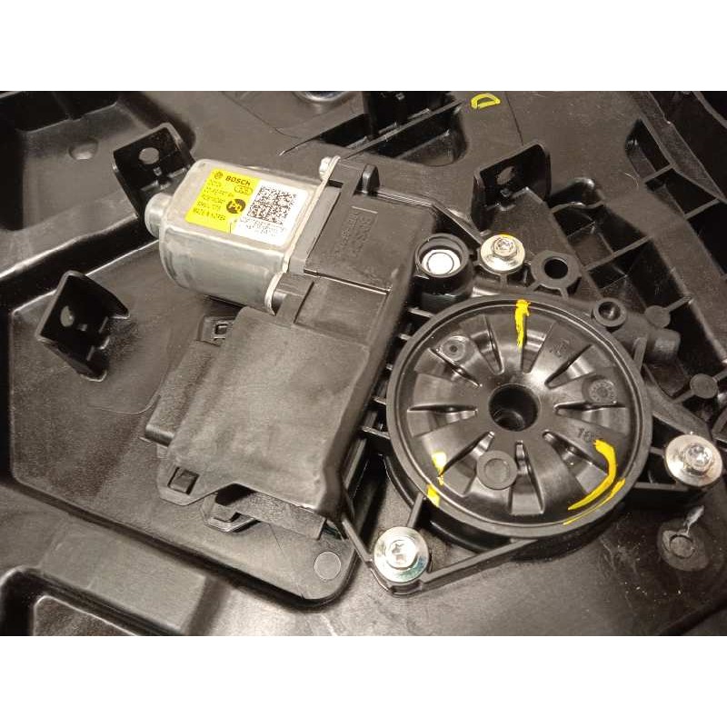 Recambio de elevalunas delantero derecho para kia ceed 1.0 tgdi cat referencia OEM IAM 82480J7015  82460J7015